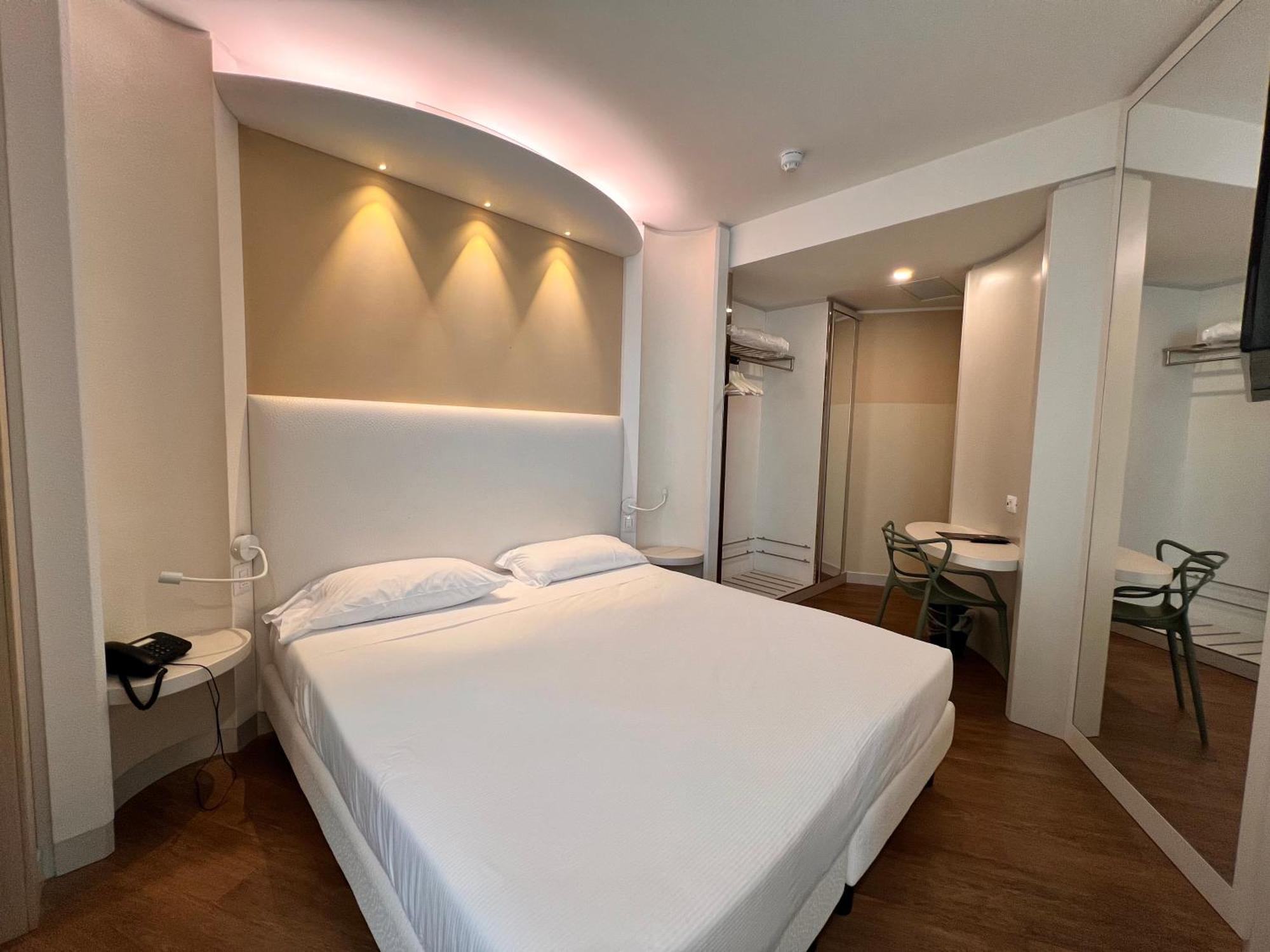 Ark Hotel Verona Exterior foto